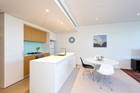 Astra Apartments MacQuarie Park - Tourism Brisbane 2