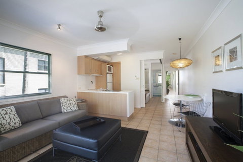 Port Douglas Apartments - Tourism Brisbane 1