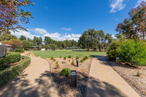 Club Wyndham Seven Mile Beach-Trademark - Tourism Brisbane 1