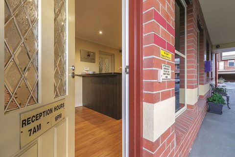 Lake Inn Ballarat - Tourism Brisbane 2
