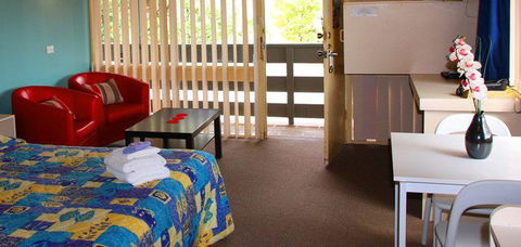Jetty Motel - Brisbane Tourism 0