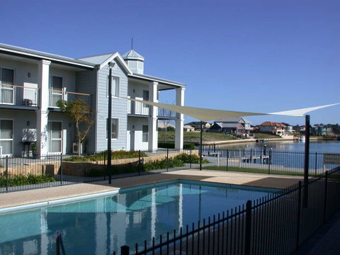 C Mandurah Resort & Serviced Apartments - Tourism Brisbane 1