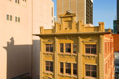 Adelaide Paringa Motel - Brisbane 4u 0