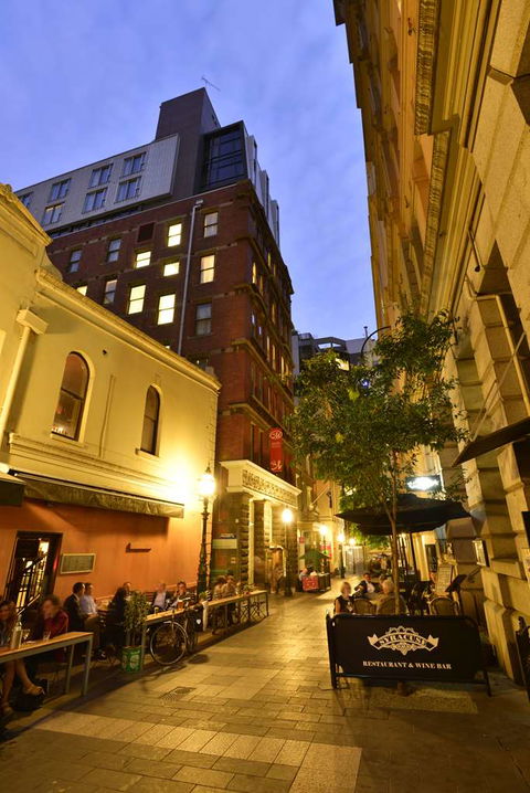 Metro Apartments On Bank Place - Tourism Brisbane 1