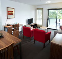 Quest Werribee - Brisbane 4u