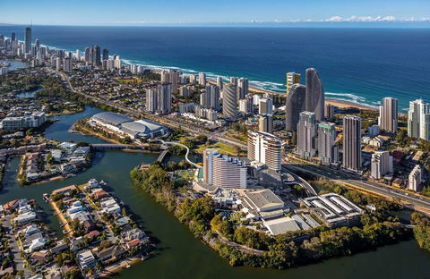 The Star Grand Hotel, Gold Coast - Brisbane 4u 2