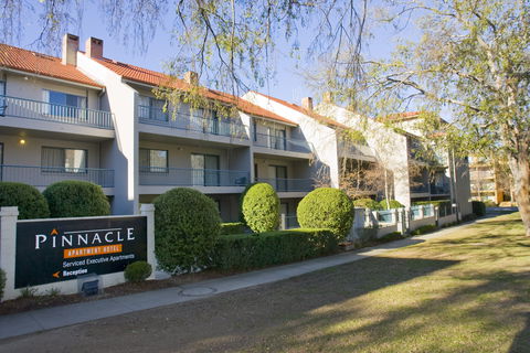 Pinnacle Apartments - Tourism Brisbane 0
