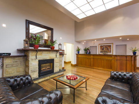 Hotel Grand Chancellor On Currie - Tourism Brisbane 1