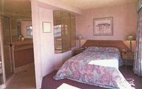 Esplanade Motor Inn - Brisbane 4u 0
