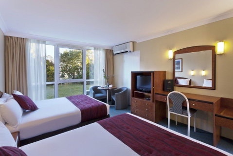 Alpine Motor Inn - Tourism Brisbane 2