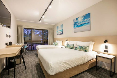 Kawana Waters Hotel By NightCap - Brisbane 4u 2