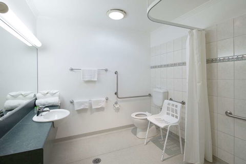 Best Western Crystal Inn - Brisbane 4u 12