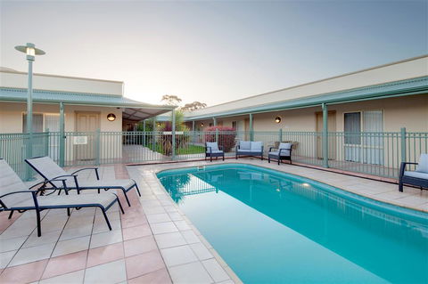 Best Western Crystal Inn - Brisbane 4u 13