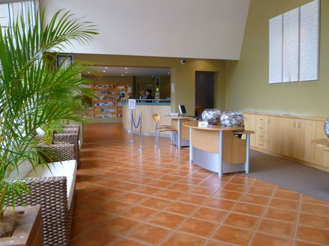 Ocean Beach Resort And Holiday Park - Tourism Brisbane 1