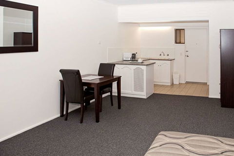 Comfort Inn & Suites Riverland - Tourism Brisbane 5