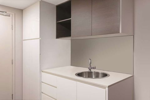 Adina Apartment Hotel Darwin Waterfront - Brisbane 4u 10