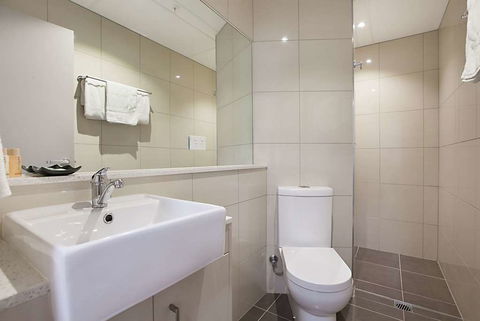 Ramada Suites Zen Quarter Darwin - Brisbane Tourism 3