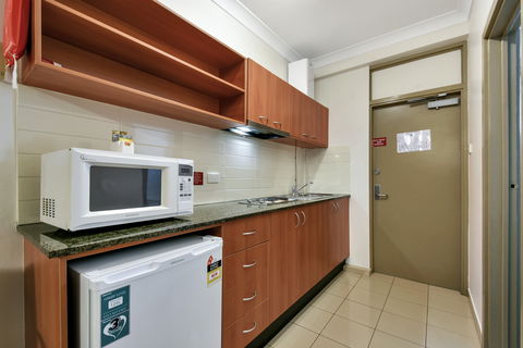 Vitina Studio Motel - Brisbane Tourism 15