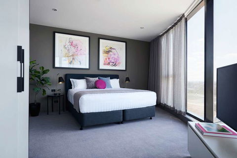 The Chen - Art Series - Brisbane Tourism 8