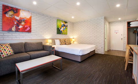 Villa Noosa Hotel - Tourism Brisbane 2