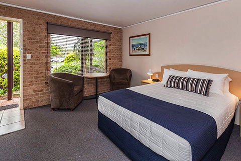 Macquarie Barracks Inn - Tourism Brisbane 1