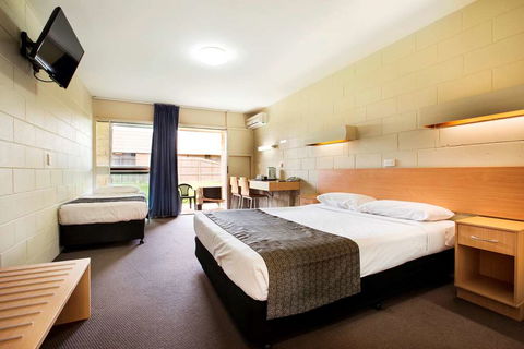 Dalrymple Motel - Tourism Brisbane 2