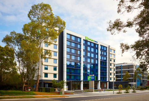 Holiday Inn Express Sydney Macquarie Pk - Brisbane Tourism 2