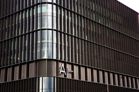 A By Adina Canberra - Brisbane 4u 1