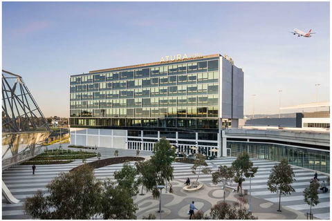 Atura Adelaide Airport - Brisbane 4u 0