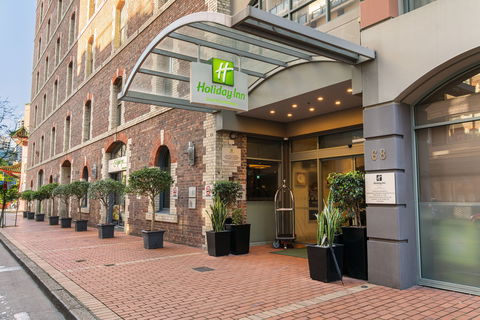 Holiday Inn Darling Harbour - Brisbane 4u 2