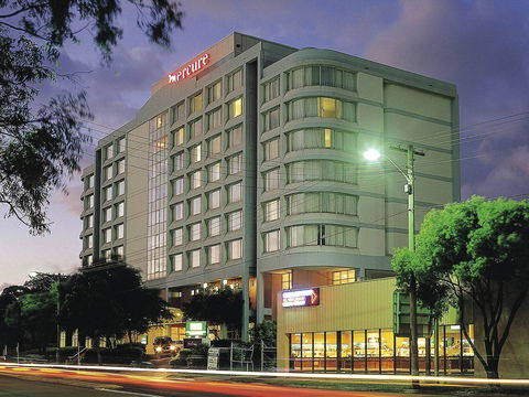 Mercure Hotel Parramatta - Tourism Brisbane 0