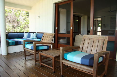 Lizard Island Resort - Brisbane 4u 1