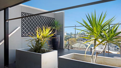 Semaphore Splash Apartments - Brisbane Tourism 0