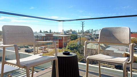 Semaphore Splash Apartments - Brisbane Tourism 1