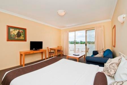 Nagambie Waterfront Motel - Tourism Brisbane 1