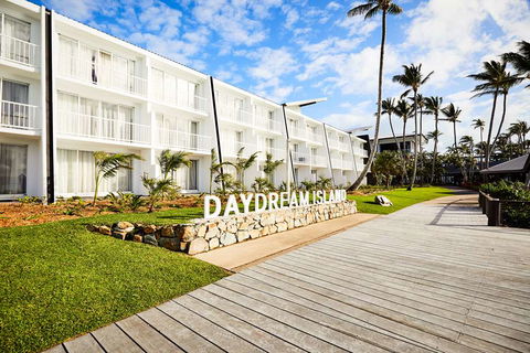 Daydream Island Resort - Tourism Brisbane 1