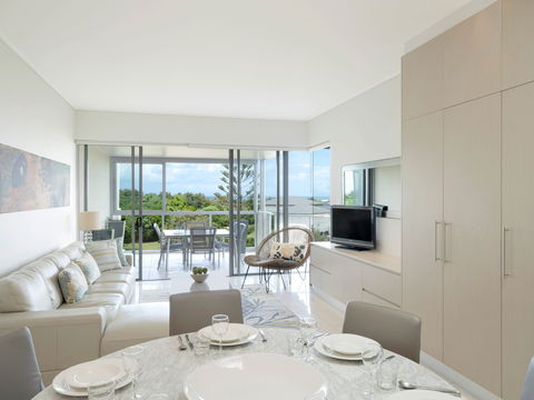 Peppers Salt Resort & Spa - Tourism Brisbane 5