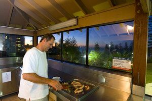 Gemini Court Holiday Apartments - Tourism Brisbane 8