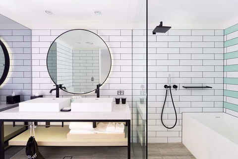 QT Bondi - Brisbane Tourism 8