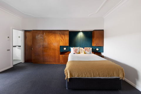 Regents Court - Tourism Brisbane 1