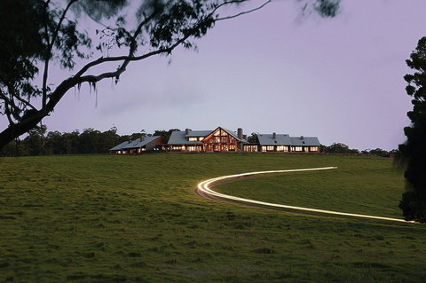 Spicers Peak Lodge - Brisbane Tourism 1