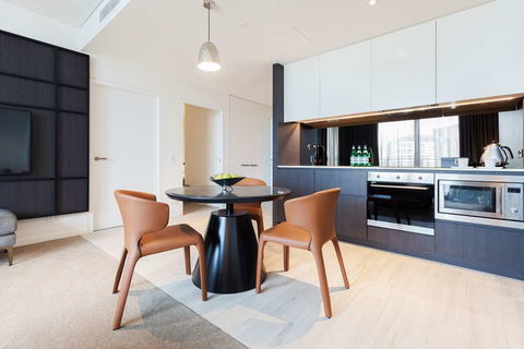 Skye Suites Green Square - Tourism Brisbane 11