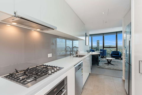 Arise Brisbane Skytower - Tourism Brisbane 12