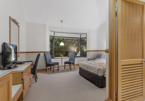 The Airport International Motel - Brisbane 4u 5