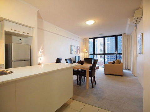 IStay RiverCity - Tourism Brisbane 2