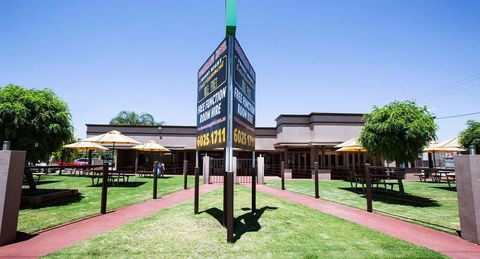 Boomerang Hotel - Tourism Brisbane 0