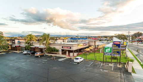 Boomerang Hotel - Tourism Brisbane 1