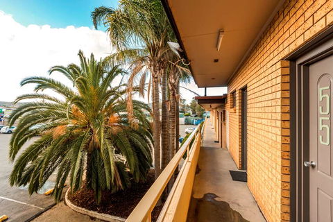 Boomerang Hotel - Tourism Brisbane 2