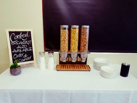 Boomerang Hotel - Tourism Brisbane 10