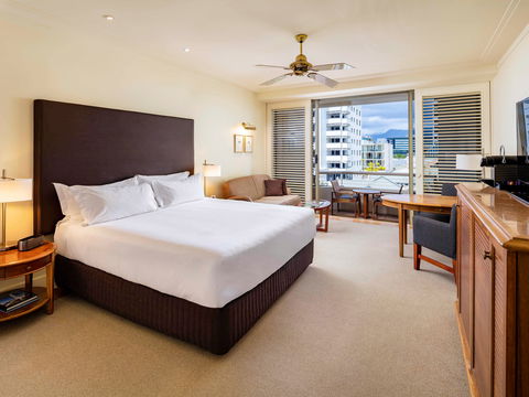 Pullman Reef Hotel Casino - Brisbane Tourism 7